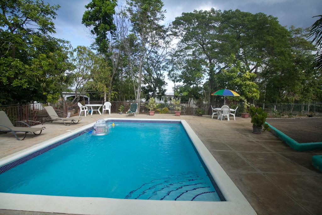 Rocky Top Retreat Negril Exterior photo